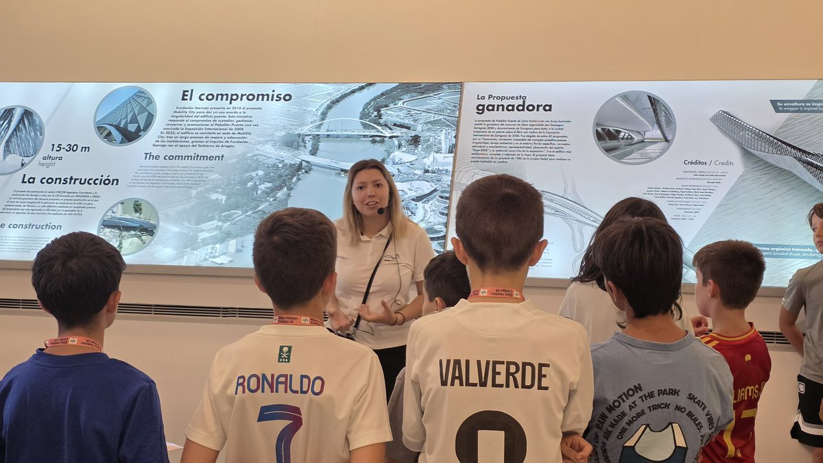 GeneracionCode's tweet photo. ¡El futuro de la tecnología se entiende mejor en el mundo real! El equipo y los peques de Ellas Hablan Código #Zaragoza visitaron  @mobilitycity_ para conectar lo aprendido en el #bootcamp con soluciones reales de movilidad, sostenibilidad y diseño. 🌍🚗 https://t.co/qSJnwrCkC8