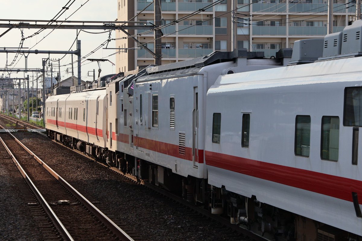 AGEO331's tweet photo. E491系East i E +マヤ50
中々行く機会なくてお顔変わってから2年ぶりの編成で撮れて良かったでつ🚄 https://t.co/XuernnJpbr