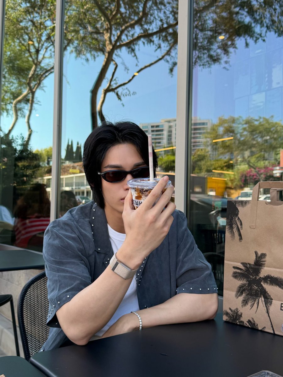 WinmetawinO's tweet photo. Enjoy your trip คับ

#winmetawin @winmetawin 
#snowballpower https://t.co/Uq1nvRIDk2