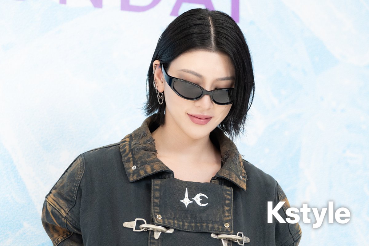 Kstyle_news's tweet photo. 【PHOTO】
三吉彩花「THE HYUNDAI」イベントに登場！
黒が主役の“韓国トレンド”コーデに大反響 https://t.co/uEPCPMelwt