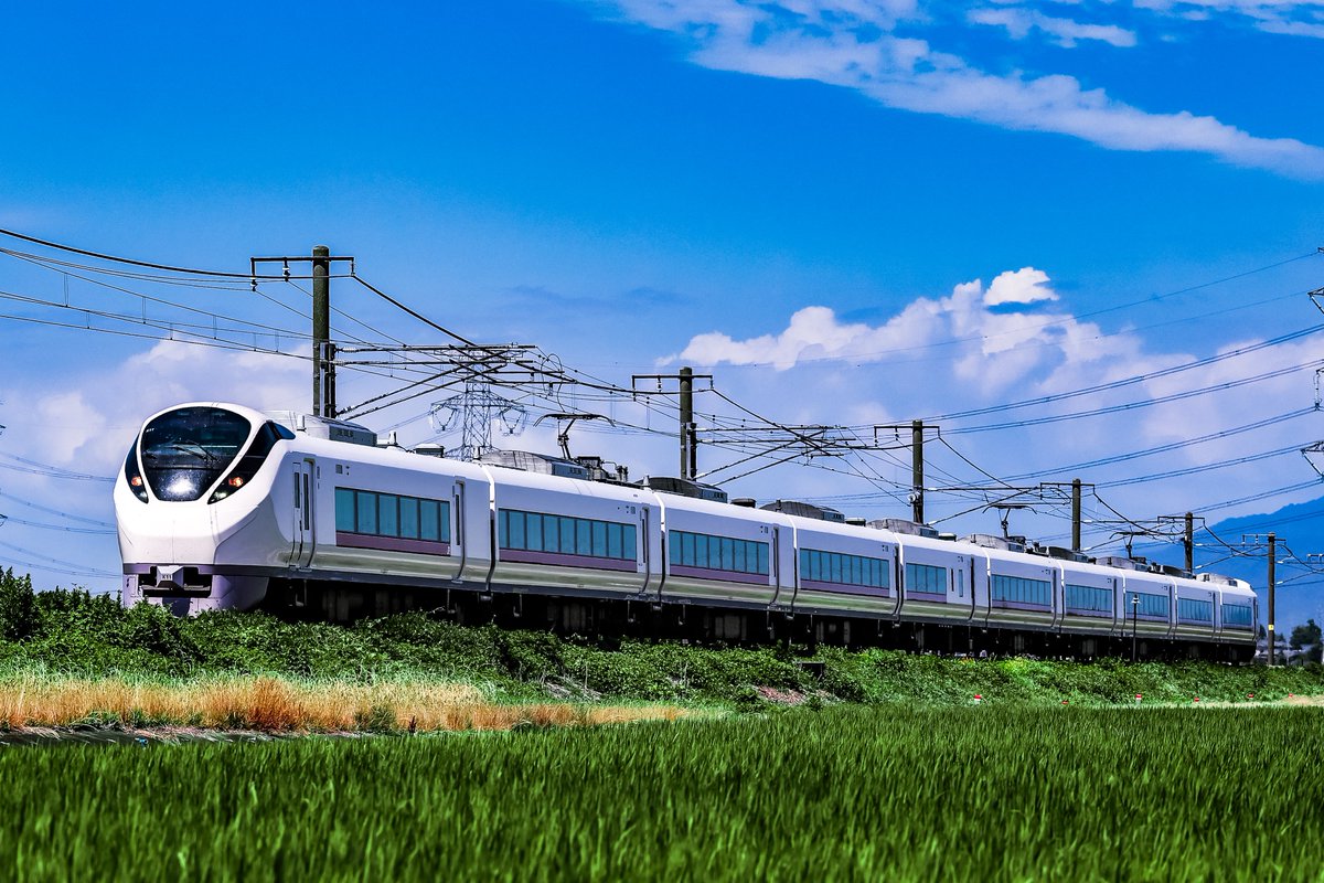 5531Kazuo's tweet photo. 2026/07/09  羽越本線  E657系 K11編成
回9886M
ここらへんじゃ長い編成だよ
いち、に、さん…10両 https://t.co/yM9RztCAss