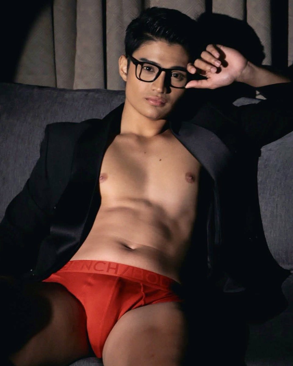Baethology's tweet photo. IG : https://t.co/DaNl8JgzOZ
FB : https://t.co/N27bQuQt26
📸 IG/X: Carlo Macuto

#pinoy #sexypinoy #pinoybae #pinoymodel #model #malemodel #pinoymodel #pogi #bae #baeph #hotpinoy #underwear #cutepinoy #filipino #shirtless #gwapongpinoy #gwapo #handsome #sexymale #cuteguys https://t.co/mv4lrHeEoy