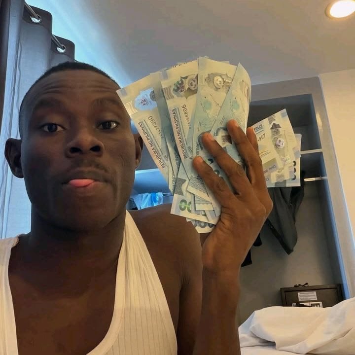 hikari 光 tweet media