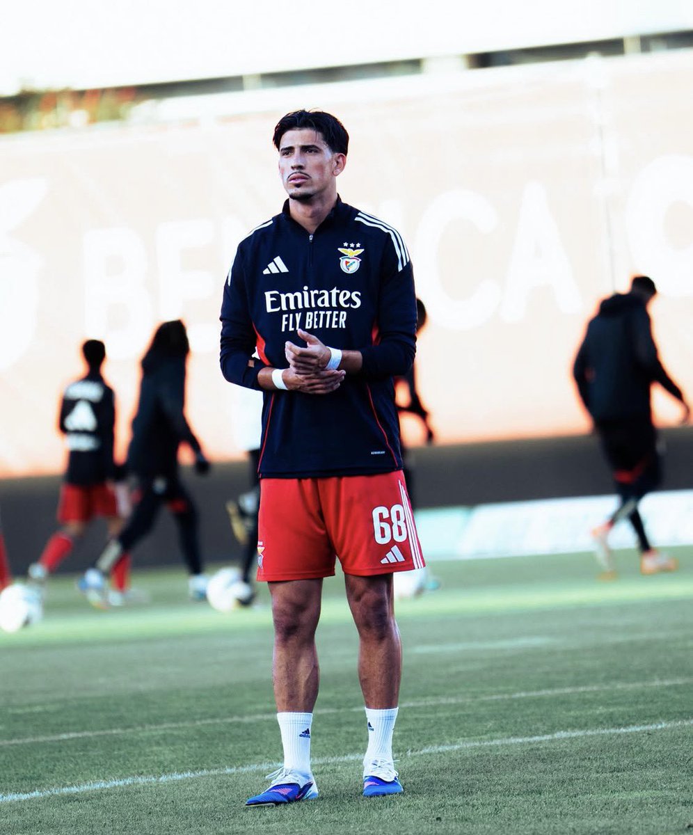 slbactu's tweet photo. João Veloso devrait être prêté à Moreirense. 

🗞️ : @Record_Portugal https://t.co/9oQnYaBK99