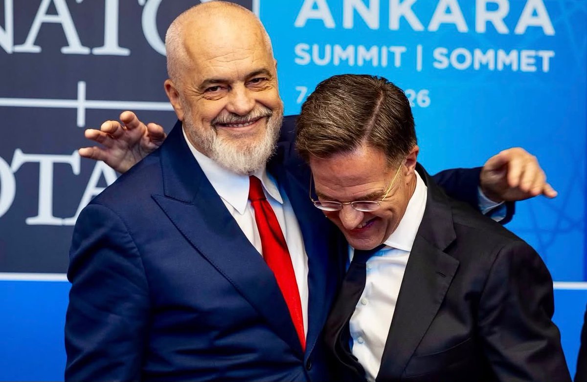 withecesevim's tweet photo. Farklı görüşleri aynı masada buluşturabilmek kolay değil. Edi Rama'nın bu konudaki çabası dikkat çekiyor.. #EdiRamaNato https://t.co/1FmCFA8z6u