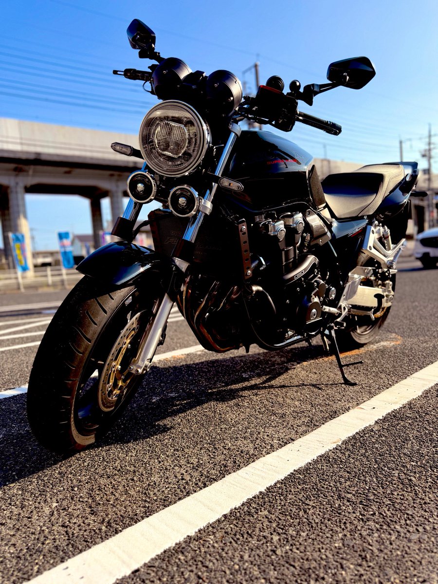 pierre_0925's tweet photo. 復活のＳＦ!!
#cb1300sf
#岡山　#納車 https://t.co/MeEDbTsfIP