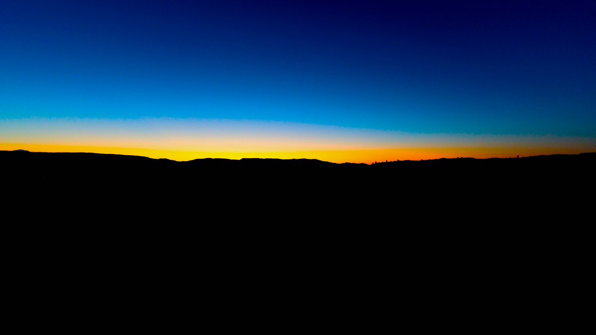 CianGaia's tweet photo. 🟪⬜️⬜️
⬜️🟪
⬜️

"    the righteous requirement
of the law might be fully met"
Romans 8/4   ✝️

" burnt offering, food offering"
Leviticus 1/17  ✝️

" there was evening/ morning /
first day "
Genesis 1/5     ✝️

🟪 https://t.co/yxgUsE5xVG