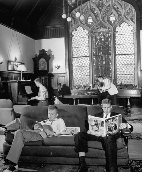 UbermenschMind's tweet photo. Imagine being a Frat president at an Ivy League school in the 50s... https://t.co/gY84YNYSdW