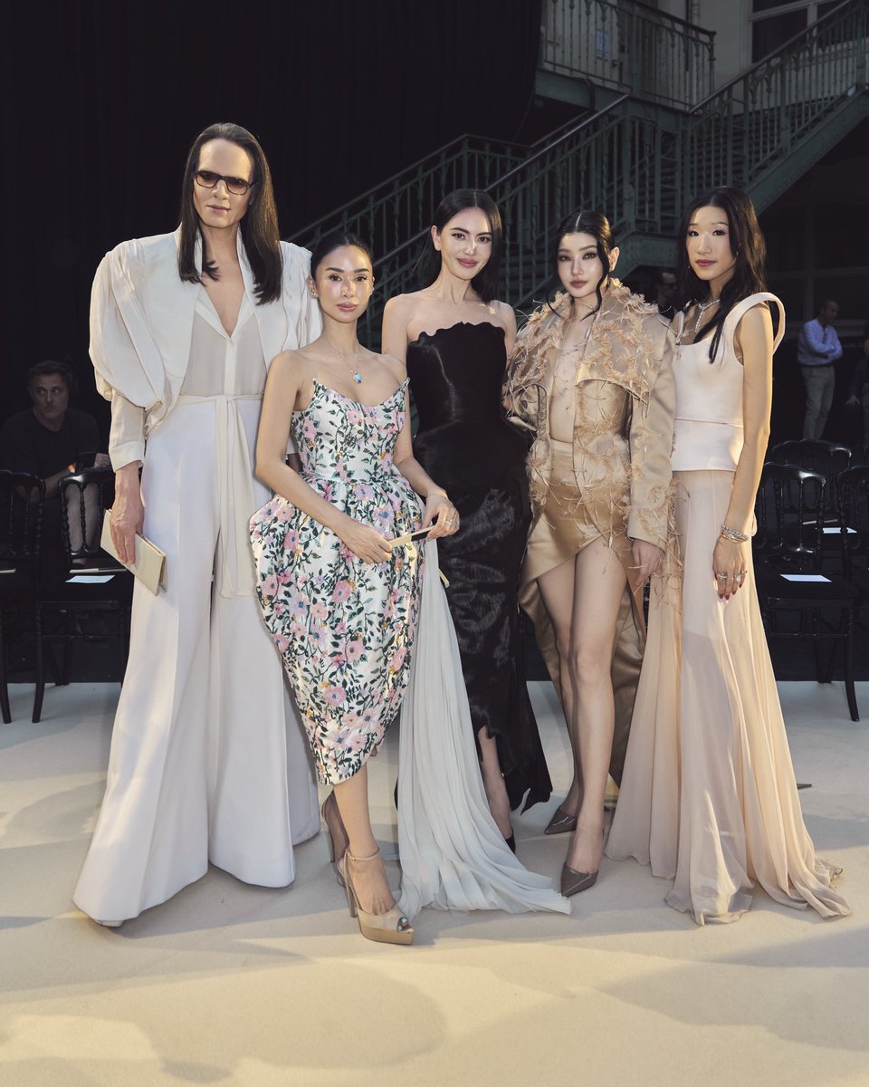 minemediap's tweet photo. “เมเบิ้ล-สิริวลี สิริวิบูลย์(@mable_siriwalee) เข้าร่วมงาน Ashistudio : COUTURE FALL / WINTER 2026 SHOW 

#MablexHauteCoutureFW26 
#Ashistudio
#Mable_siriwalee 
#Minepeople https://t.co/m2p03BQlj1