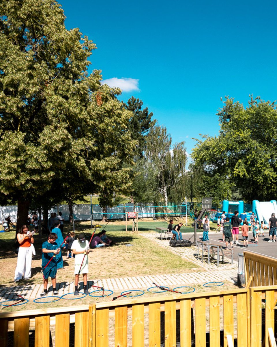 lillefrance's tweet photo. ☀️ C'est officiel, Lille Aventure Nature est ouvert ! Rendez-vous dès aujourd'hui pour en profiter entre amis ou en famille.

Préparez votre venue :
▶︎ https://t.co/mAdfX1nJLd https://t.co/oD1jZ5nK3T