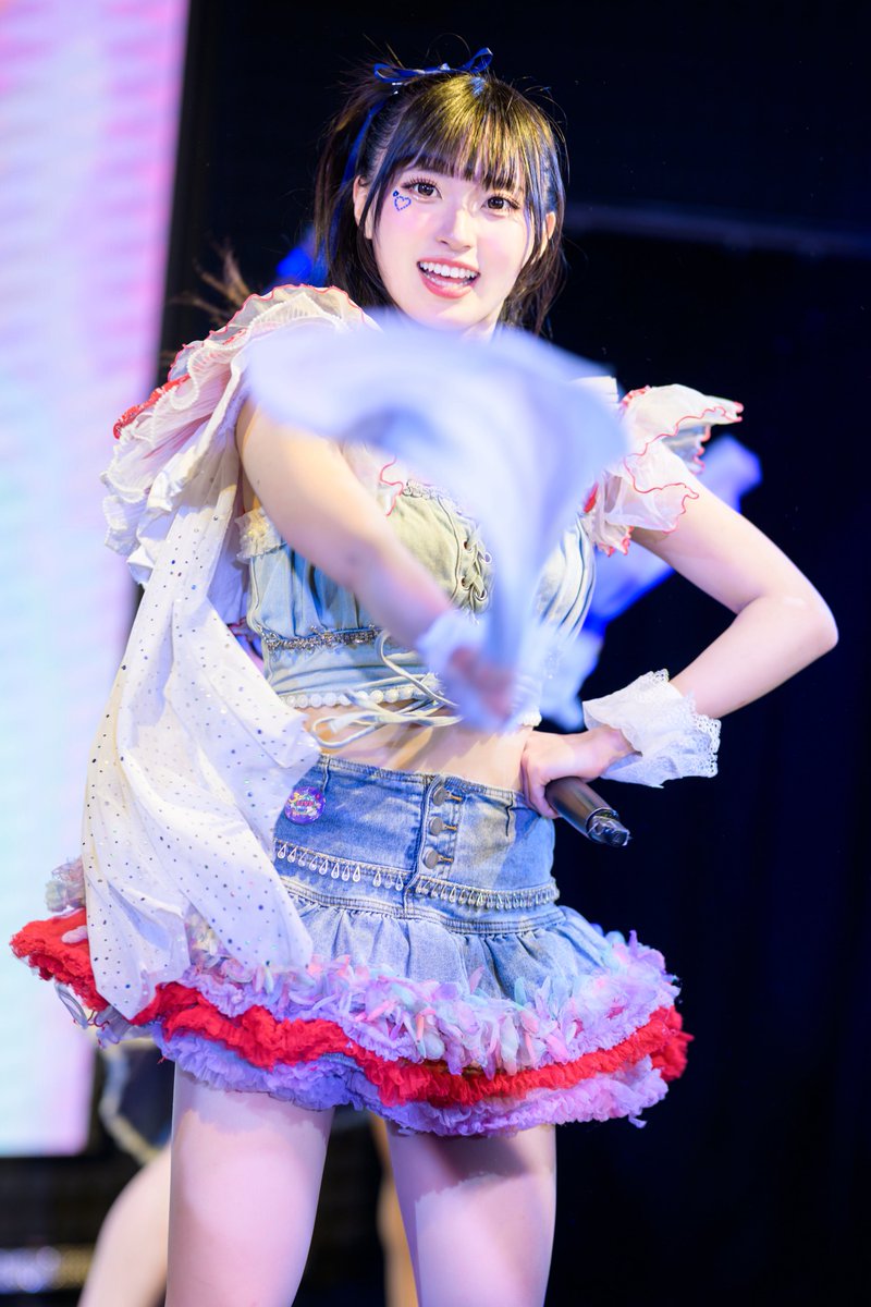 サマタイのタオルくるくる沙綾ちゃん楽しそうでかわいい🥰 #日刊岬沙綾