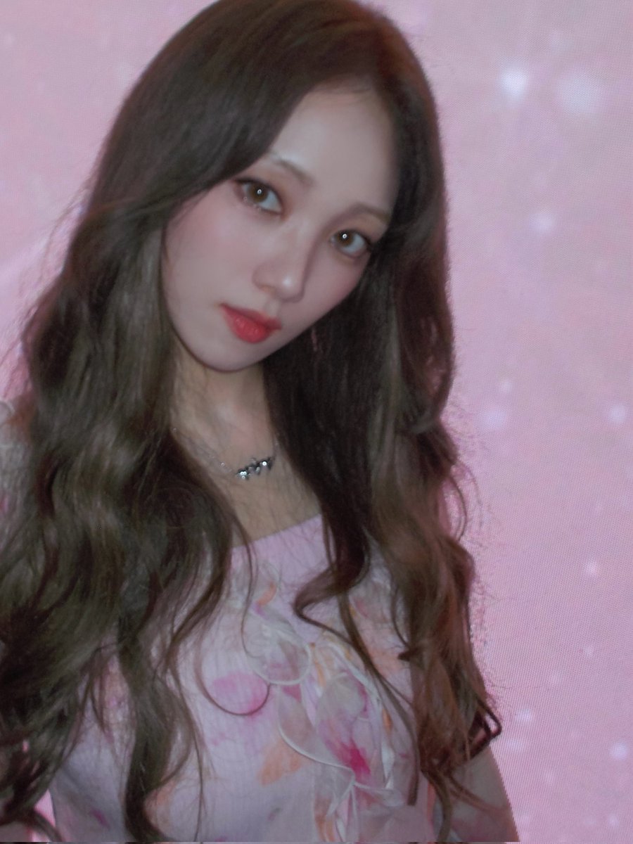 baeknilaco's tweet photo. apasi kok tibatiba foto??? https://t.co/5agGCNq3qw