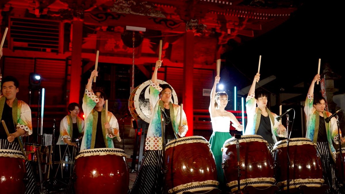 LALALIFE_TBS's tweet photo. 今週の #ララLIFE ちょい見せ📸
#はいだしょうこ 和太鼓に挑戦🥁

はいださんが
プロの和太鼓集団"和太鼓 彩"に一日入団💪

わずかな時間で基礎から練習し、
最後は特別ステージで一曲披露❤️‍🔥

完璧主義なはいださん
納得いく演奏はできたのか⁉️

#さまぁ〜ず #三村マサカズ #青木崇高
#和太鼓 https://t.co/JiJlVg7KpX