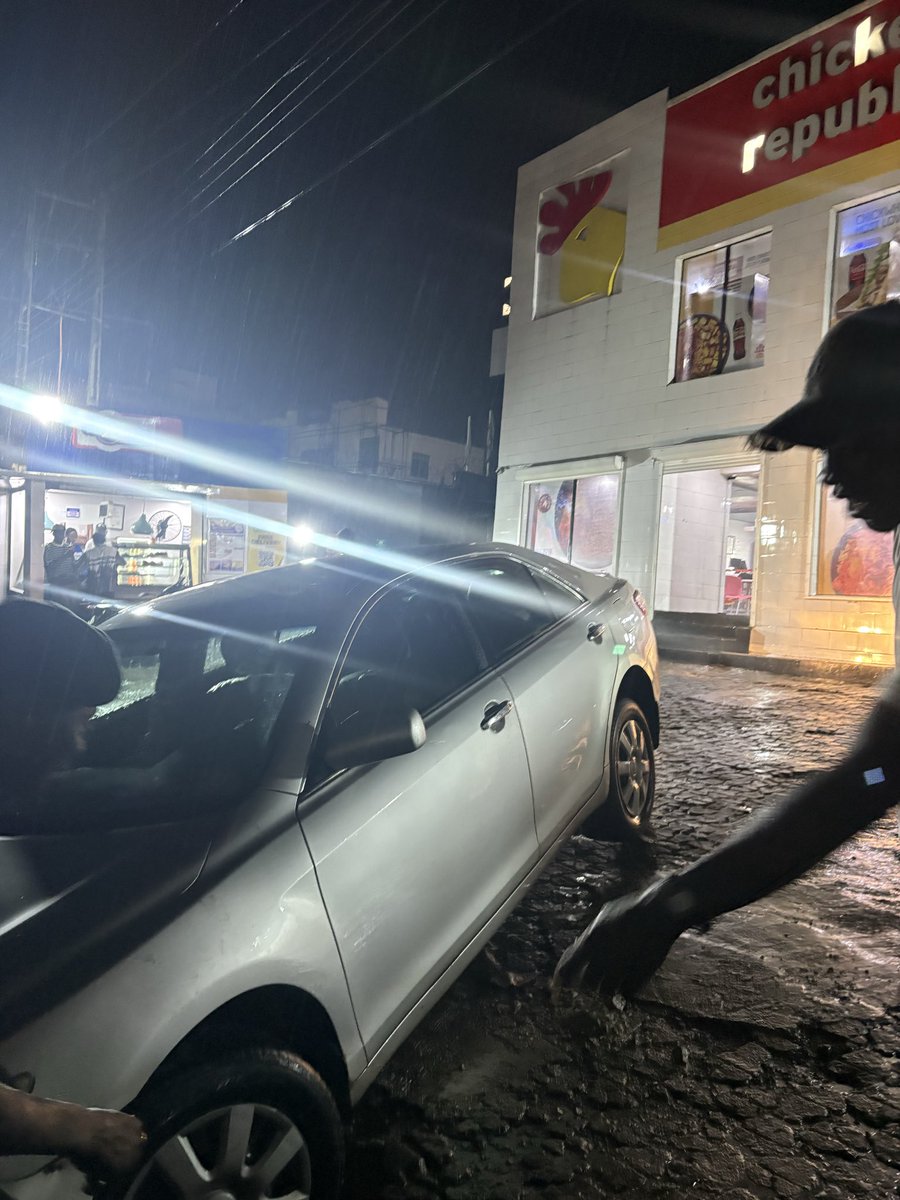 Yk21547684's tweet photo. Dear @ChickenRepublic , @CR_Customercare,

On 8 July 2026, at about 8:30 p.m., I visited your Mokola, Ibadan branch to buy food. After making my purchase, I attempted to drive out of your premises.

Unknown to me, the entrance had been damaged earlier by a trailer that came to load chickens. There was no visible caution sign, barricade, or proper direction from the security personnel to warn customers that the exit was unsafe.

As a result, my car plunged into the damaged gutter at the entrance.

The incident left me with:

Damage to my car
A badly damaged tyre
Money paid to the people who helped get my car out
Emotional distress from what could have been a much worse accident

I appreciate the good Samaritans who eventually helped lift my car out. However, this incident was entirely preventable. If the entrance had been properly cordoned off or customers had been directed away from the damaged area, this would never have happened.

I believe this reflects a failure to adequately secure a known hazard on your premises. I hope Chicken Republic takes responsibility for this incident and reaches out to resolve it, while ensuring no other customer experiences the same thing.