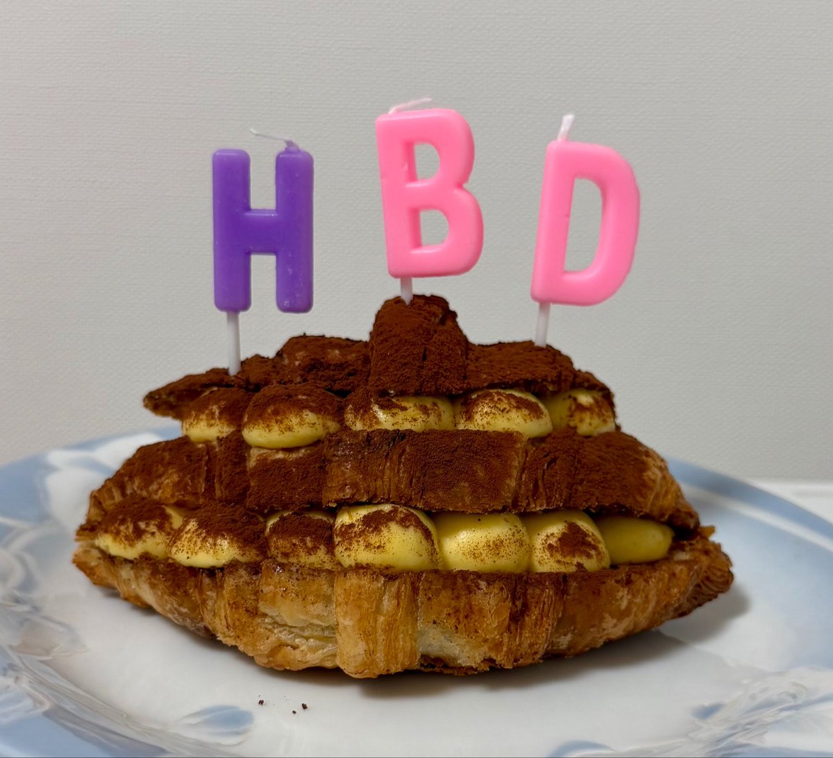 hsy_stp's tweet photo. 友達のHBDに一緒に現場に連れて行ってもらった✨✨✨
華やかで麗しくてかっこよくて🤭🤭
ショータイム最高だった🤭🤭🤭 https://t.co/6zTrQGXv5R