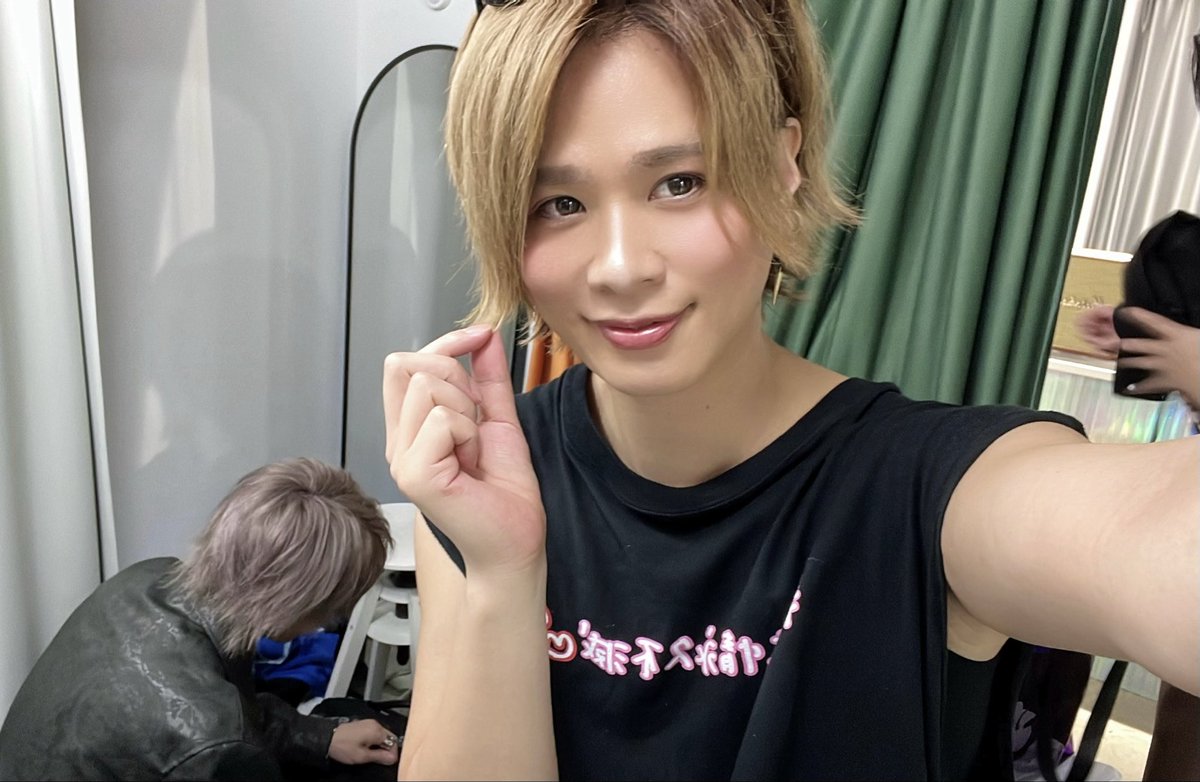 kazu22yasuda's tweet photo. 著書【おまえ次第じゃん。】

報告‼️

【詳細】
https://t.co/UPtW2EVA2R

・カドスト限定グッズ付き版
受注締切が7月13日ですが
数量限定のためそれより前に
販売終了となる可能性があります！
残りわずかと聞いているので、
気になる方はお早めにご予約してね⭐️

・Amazon・楽天・丸善ジュンク堂書店
・ヴィレッジヴァンガードの特典版
7月13日までが
確実に手に入る締め切りです！
その後は数に限りがあります！
気をつけてねっ‼️

どれもいいけど
Amazon版にとくに力入れてるから
是非みんな手に入れてねっ🙌

#リアルピース
#おまえ次第じゃん
