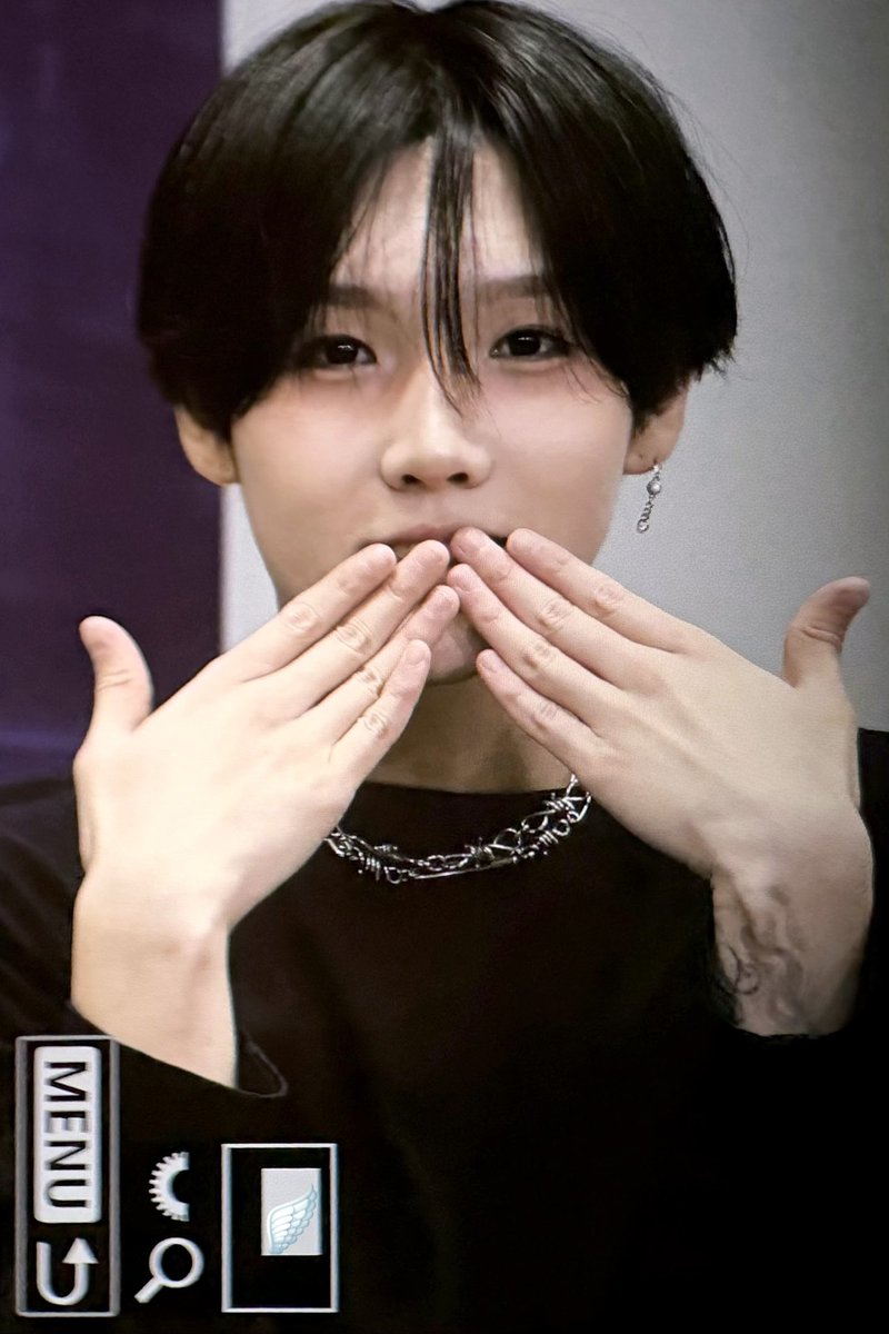 ianouo12's tweet photo. 260708

#MODYSSEY #모디세이 
#SUREN #수런 #薛苏仁 https://t.co/mQ1m7gfeeG
