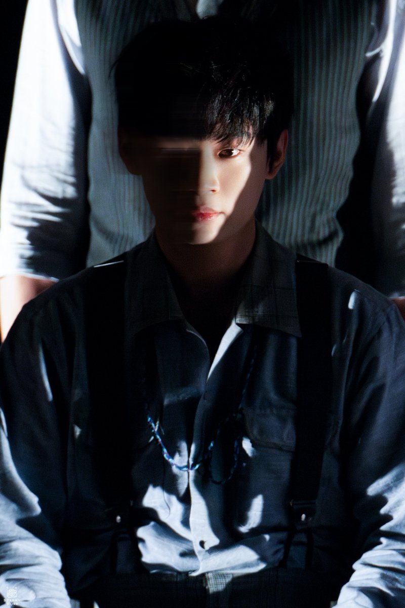 starry__rose's tweet photo. 260708 뮤지컬 블랙메리포핀스 스페셜 커튼콜 -  직감

요나스 - #정지우 https://t.co/qQNjflzVbW