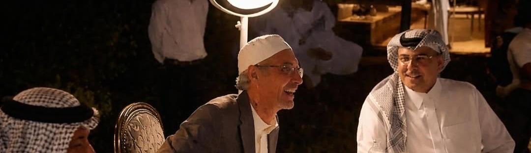 liiwll7's tweet photo. لامن غديّتي شمس 
أنا كيف أعذلك؟ 
لابد مايظهر مع طلتك نور ❣️ https://t.co/fqtS7o3Gnm