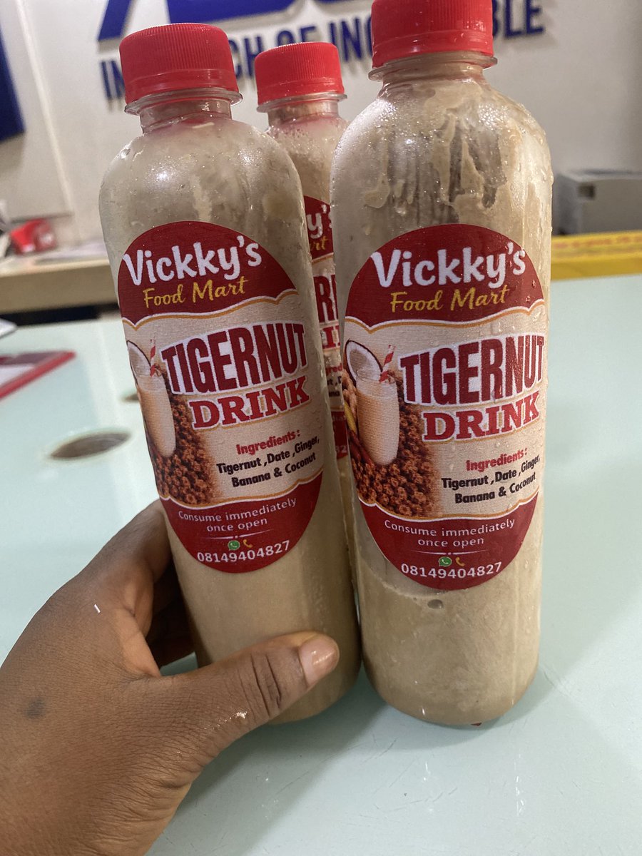 vickky52160697's tweet photo. Looking for a healthy, refreshing drink? 😍
Our homemade Tigernut Drink is made with Tigernut, Dates, Coconut, Banana &amp; Ginger no added sugar, just natural goodness! 🥥🍌✨
Place your order today and thank me later! 💛🥤
Our Address: No 7 simbiat Abiola way off Medical road Ikeja https://t.co/iPdupnsHCE