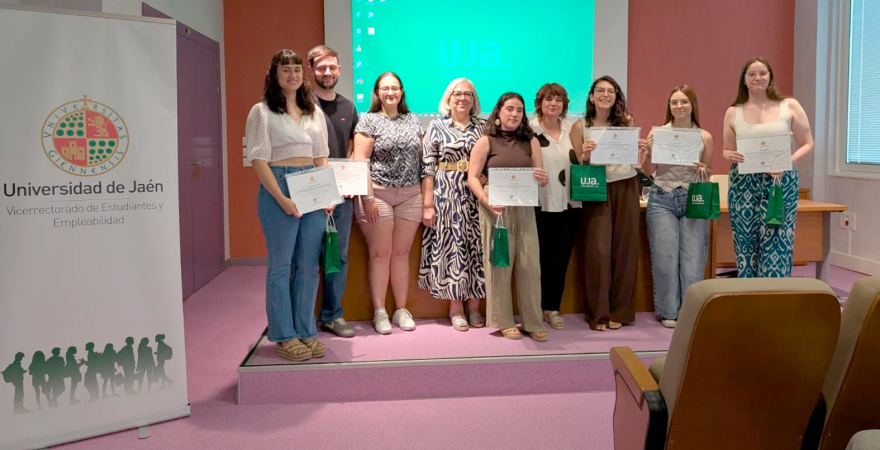 ujaen's tweet photo. La Universidad de Jaén potencia e integra el talento de su estudiantado con altas capacidades en sus grupos de investigación

https://t.co/CWtK3cJ8XI https://t.co/DuHBafqhHW