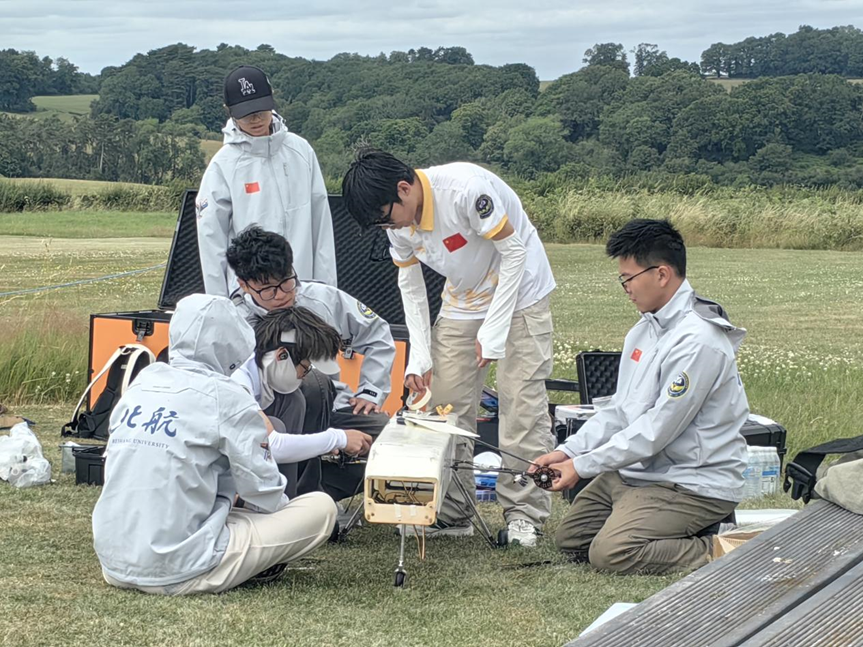 Beihang1952's tweet photo. Congratulations to #Beihang Aeromodelling Team!🎉
During the 2026 UAS Challenge, they secured the overall runner-up, while also claiming first place in both the virtual simulation design category and the long-flight mission category!👏
https://t.co/iAElKD4FR3 https://t.co/Oy91nB5IeG