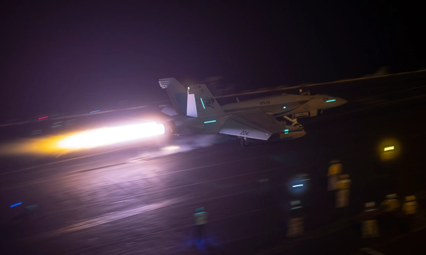 jet tweet media