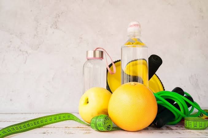 Healzone9's tweet photo. 🏃‍♀️🍽️ لأن الأداء المتميز يبدأ من التغذية السليمة

دبلوم #تغذية_الرياضيين
برنامج متخصص يجمع بين المعرفة العلمية والتطبيقات العملية في مجال التغذية الرياضية.

✨ فرصة لتطوير مهاراتك وبناء مستقبل مهني واعد.

للتواصل📲(https://t.co/VIRqWaaJDC)

#اسبانيا_بلجيكا
#السعودية 
#ممارس_صحي https://t.co/Ia3pcW2Gk1