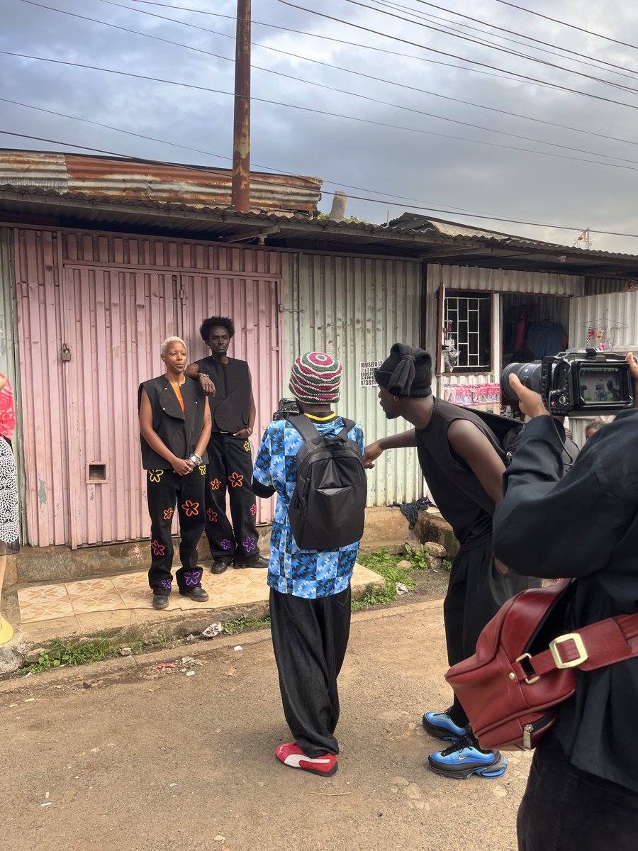 b0rntiredd's tweet photo. 🇰🇪📍 https://t.co/YfcLl8yRVt
