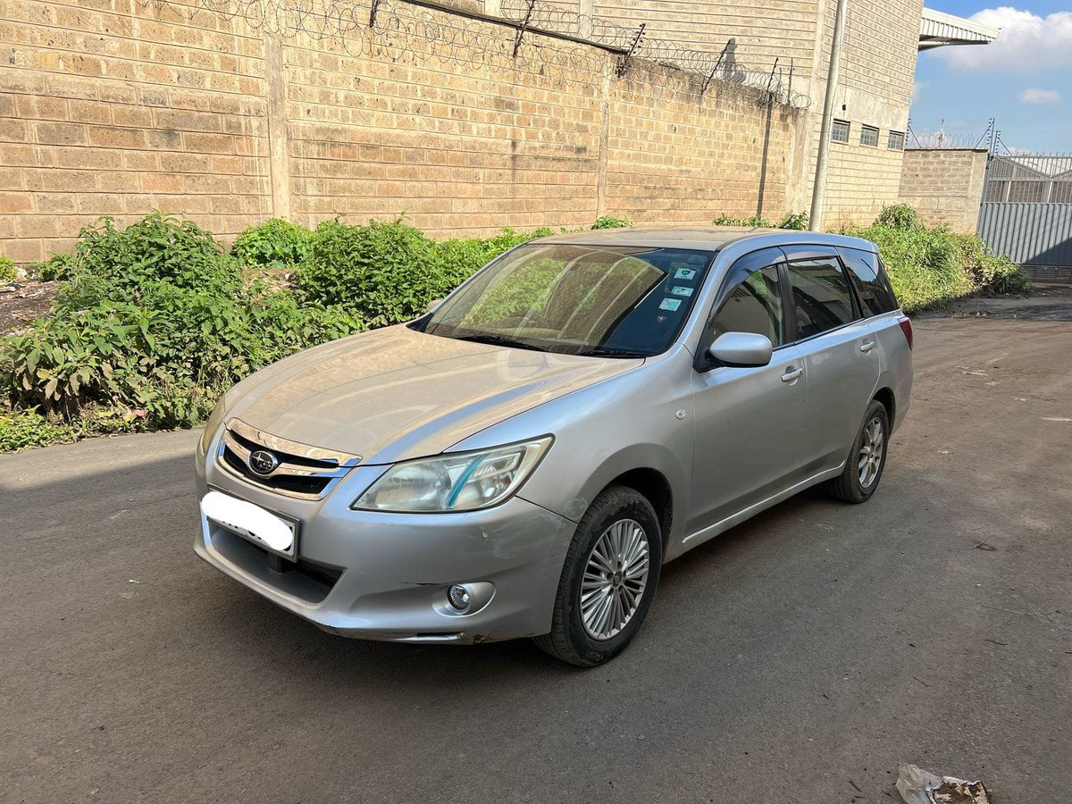 GariDigital's tweet photo. Subaru Exiga 2012
KCR
2000cc
 730k https://t.co/rlx5xcyZlx
