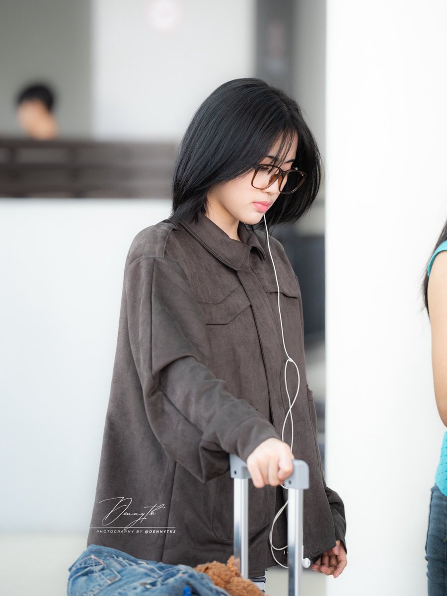 Dennytks's tweet photo. Selamat istirahat ya @AM_EllaJKT48 ❤️

090726 || Cgk 🛬

#JKT48AirportFashion #Dennytk #Dtkshoot #Dmoment https://t.co/igo7Gk7UZf