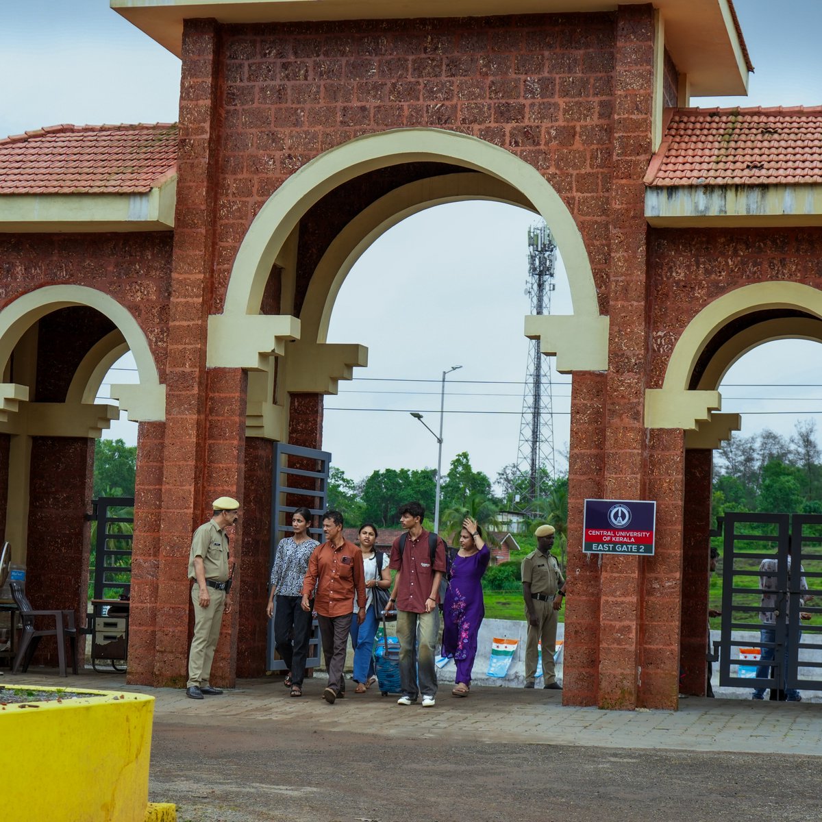 cukeralatweet's tweet photo. A warm welcome to the 2026–27 PG batch at the Central University of Kerala!
Wishing all our new students a memorable, enriching, and successful journey at CUK. Here's to new friendships, inspiring learning, and endless opportunities!
#WelcomeToCUK #StudentLife #HigherEducation https://t.co/jXvq0W2nbw