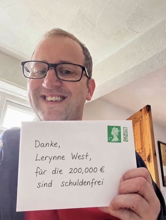 Lerynnwest360's tweet photo. Congratulations to you ❤️❤️ https://t.co/0xBKFB3Lrk