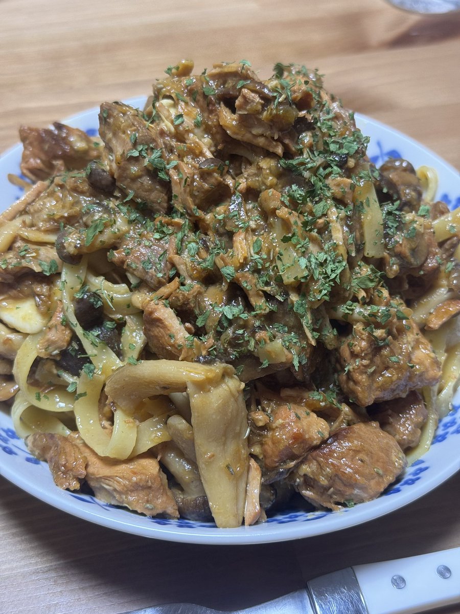 hell0imMisato's tweet photo. 豚肉とキノコのラグーソースパスタ https://t.co/0tmlzJj1Aq