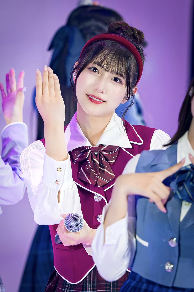 BeeNL_TK's tweet photo. 仕事終わりに芸術的御尊顔を投下🙏
#蟹沢萌子 さん #ノイミー_カメコ https://t.co/ynMVLCyWVr