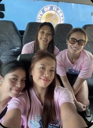 aicille73's tweet photo. Uwian na ang mga naglaro sa Ilagan!! Ingat kayo chillin ladies and to all other teams as well!! #CreamlineCoolSmashers #BeaDeLeon #MicheleGumabao #ishielalongisip #barbiejamili https://t.co/lGa0yPloAA