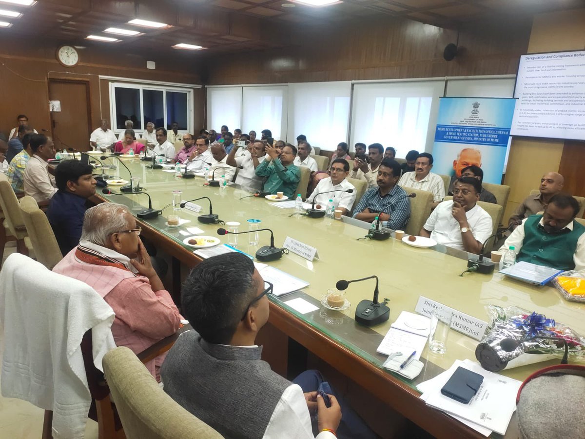 airnewsalerts's tweet photo. Union Minister for MSME Jitan Ram Manjhi (@jitanrmanjhi) chaired a review meeting in Puducherry to assess the development of the #MSME sector in the Union Territory. 

The meeting was attended by Joint Secretary for @minmsme Keshavendra Kumar, senior government officials and representatives of micro, small & medium enterprises.