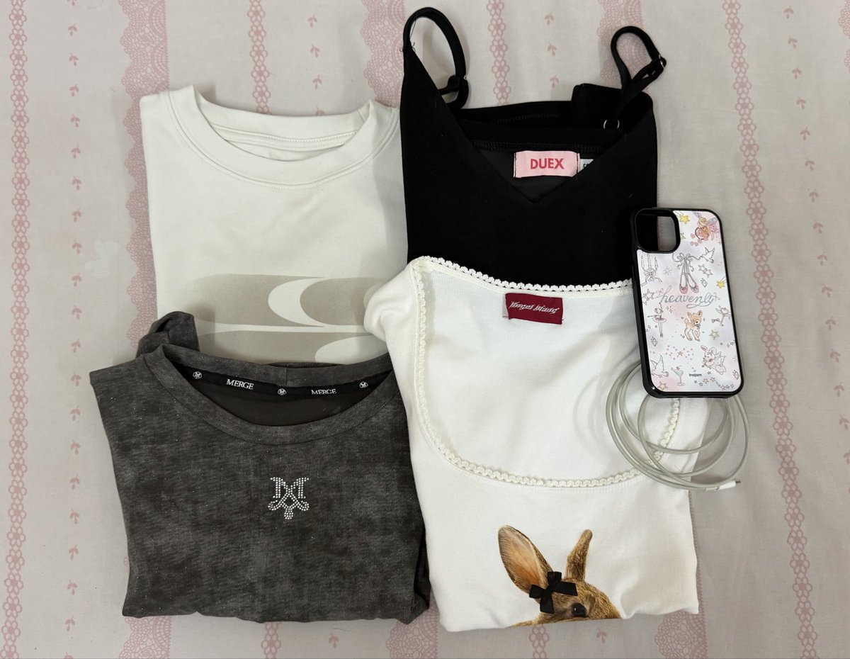 ishiterumayji's tweet photo. 🝮ᵎ ส่งต่อเสื้อผ้า(มี เยอะ มาก)
𓇼 ค่าส่ง 40 ปัก+รีลด 5 thb

riley duex cryingcenter merge case stylist sisterfabric cintage sale! 

ลงวันนี้ (09/07) 21:00 ปักเยอะลงเลย
#ส่งต่อเสื้อผ้า #ส่งต่อเสื้อผ้ามือสอง #เสื้อผ้ามือสอง #ส่งต่อเสื้อผ้ามือ2  #cintageshop #stylistshop #โล๊ะตู้ https://t.co/iJPdKr6KtB