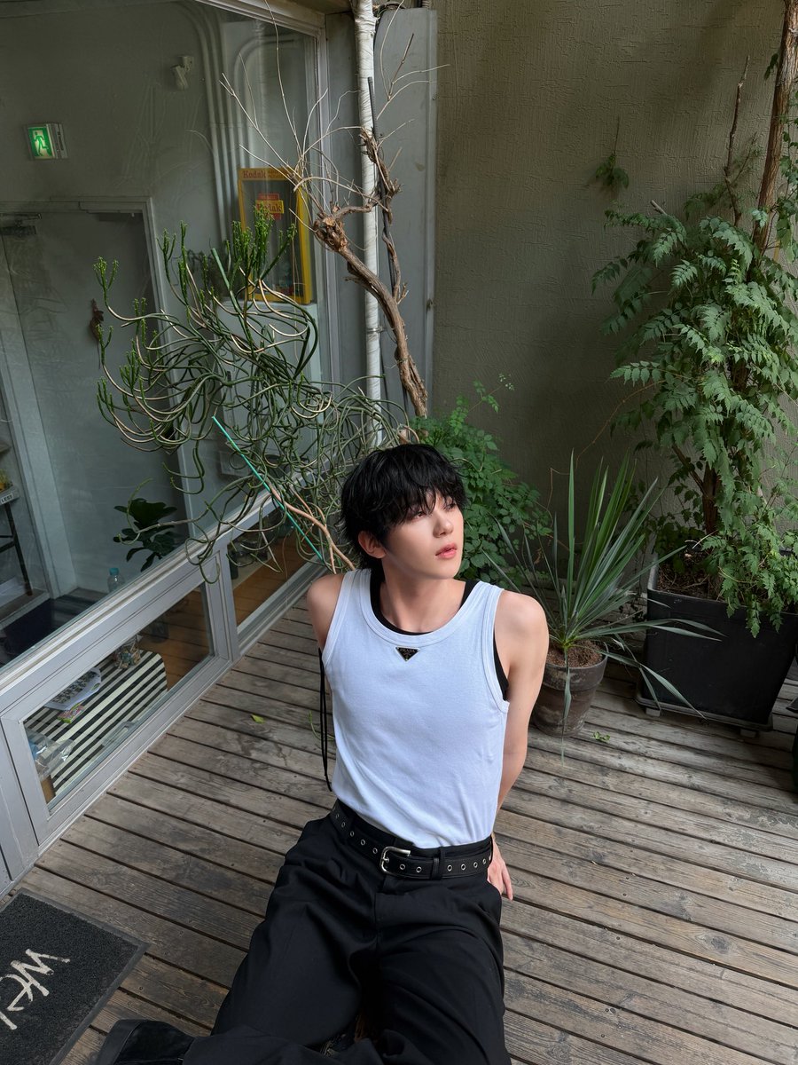 OmegaX_members's tweet photo. [#OX]

포애기들 곧 만나!

#OMEGA_X #오메가엑스
#예찬 #YECHAN https://t.co/7XIm7ZwnpM