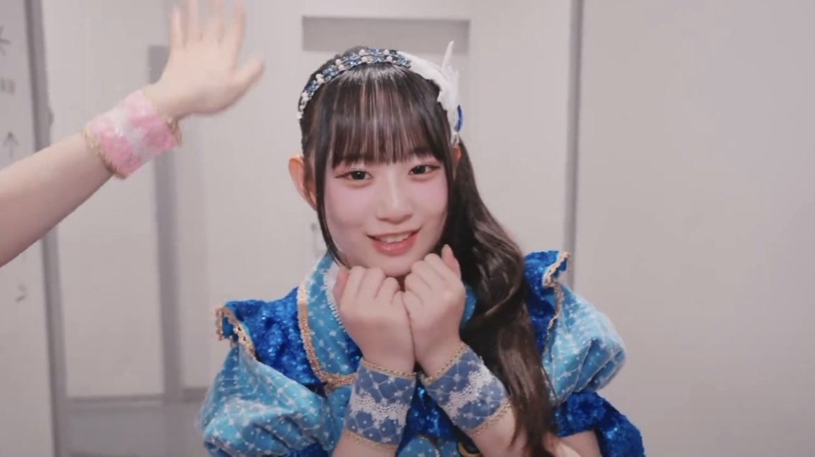 adouta1001's tweet photo. みるくちゃんまじ可愛いしみんなすぐ虜になっちゃう🤍
あとセンス神ってるwwまじで流石としか言いようがないww👏
後半のでもかわちいの何事🫶🏻.ᐟ.ᐟ
  #みるくのおやつじかん https://t.co/AW5YY9MsBf