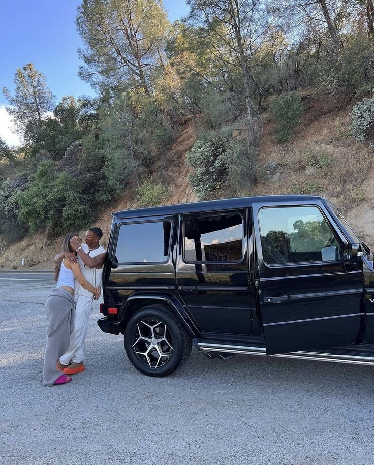 thewizardzak's tweet photo. Nothing is more gangsta than making it past the broke stage together. https://t.co/ladqOp3kPk