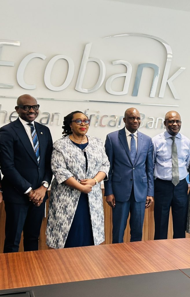 cibnigeria's tweet photo. The President/Chairman of Council of The Chartered Institute of Bankers of Nigeria (CIBN), Dele Alabi, Ph.D., FCIB, @droladelealabi led a delegation on a courtesy visit to Mr. Jubril Mobolaji Lawal, FCIB Managing Director/Chief Executive Officer of Ecobank Nigeria. https://t.co/fLv6PCJj3E
