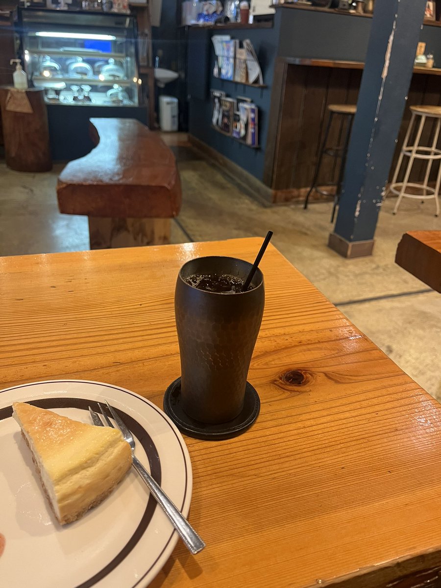 ha___oO5's tweet photo. 退勤後、珈琲屋へ滑り込む☕️ https://t.co/EOjN3uCTOT