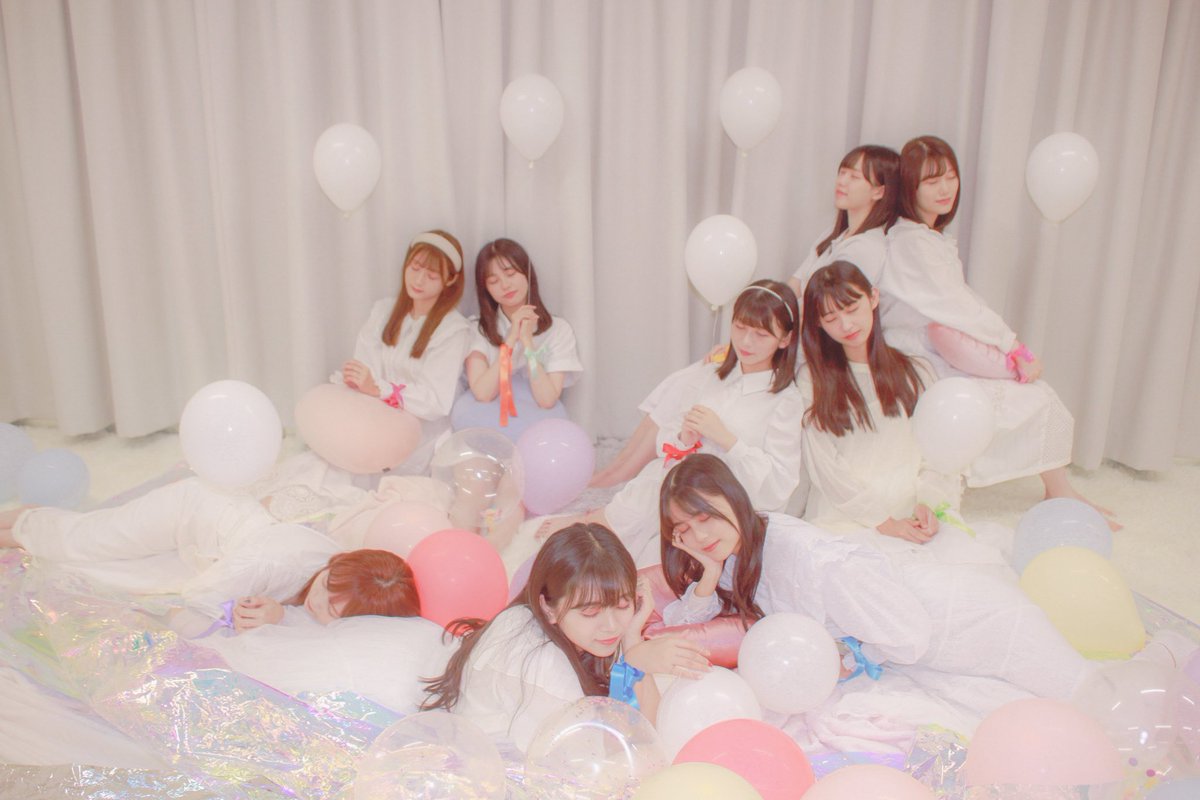 aki_toyonaga's tweet photo. おかげさまで #HKT4期生 はもうすぐ10周年を迎えます🍒

ということで、7月12日の20:30頃からSHOWROOMにて10周年記念配信をさせていただくことになりました🎈

ささやかではございますが、10年を振り返りながらみなさんと一緒にをお祝いできたらと思います🎂まってるよ〜〜
https://t.co/Zh262jrbRp https://t.co/VjCQXMbEOL