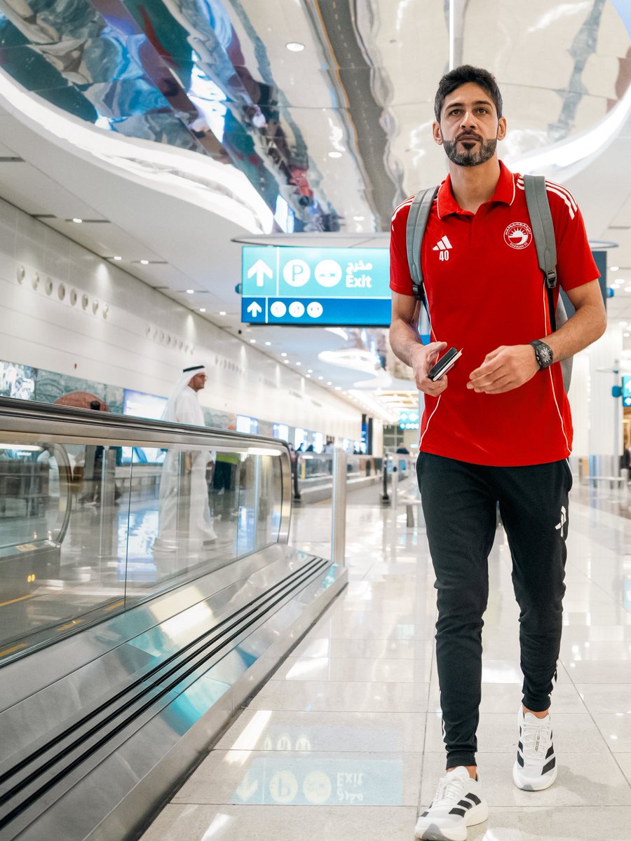 SharjahFC's tweet photo. الـمـ👑ـلك في الطريق 🛫 مغادرة بعثة الفريق إلى سلوفينيا للمعسكر الإعدادي استعداداً للموسم الجديد 
#نادي_الشارقة https://t.co/PvMTJXSxbT