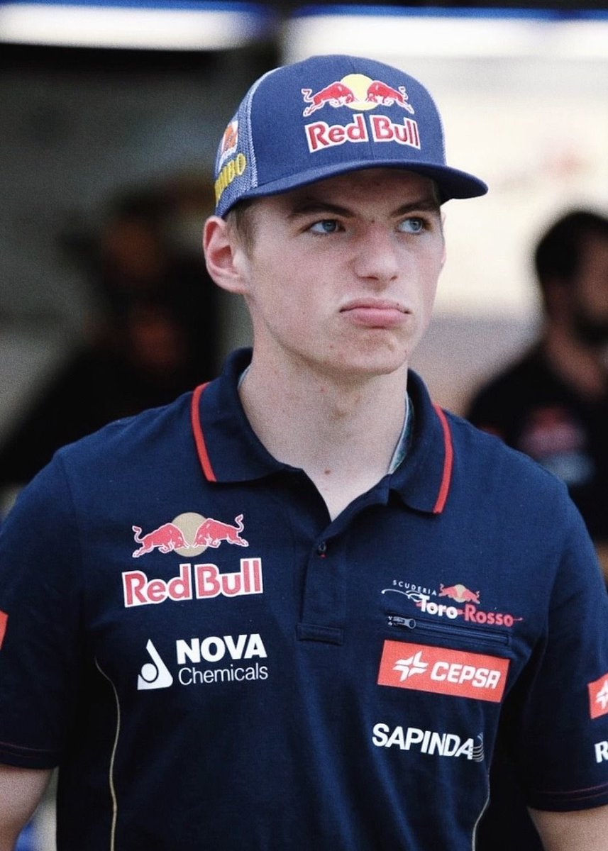 mariewtfisthis's tweet photo. “one bad year” darling i’m gonna hold your hand when i say that’s what he was like when he came to f1 https://t.co/dSUu4AK5I4