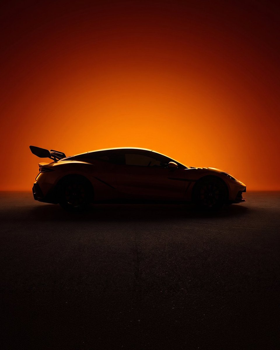 denzaqa's tweet photo. The all-new DENZA Z.

Global unveiling July 9th.

#DENZA #DENZAZ #GoodwoodFOS https://t.co/v3FfjHPdjx