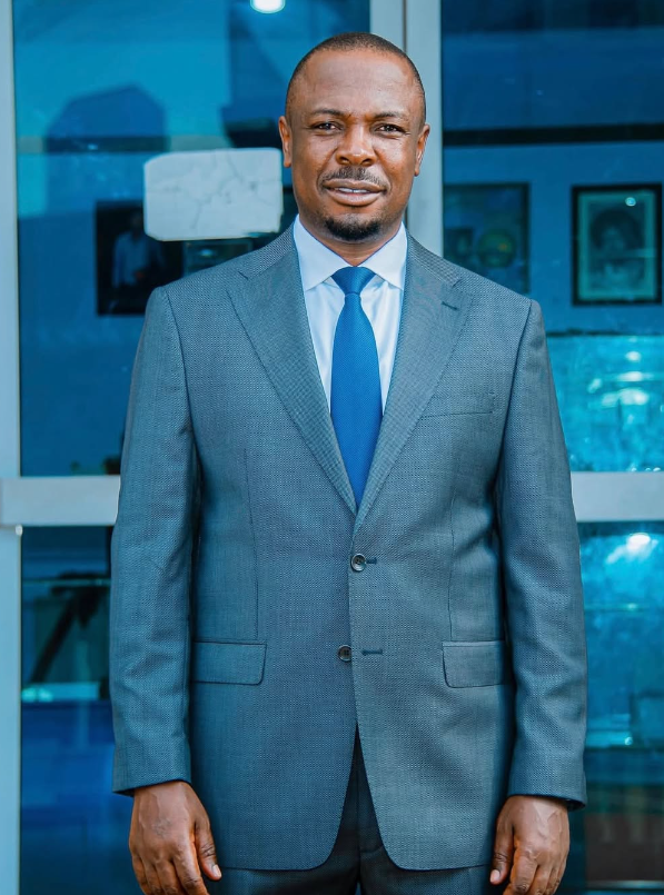 mbunge_taifa255's tweet photo. WALIO UPANDE WAKO NI WENGI KULIKO WALIO UPANDE WAO https://t.co/FpdREesSro