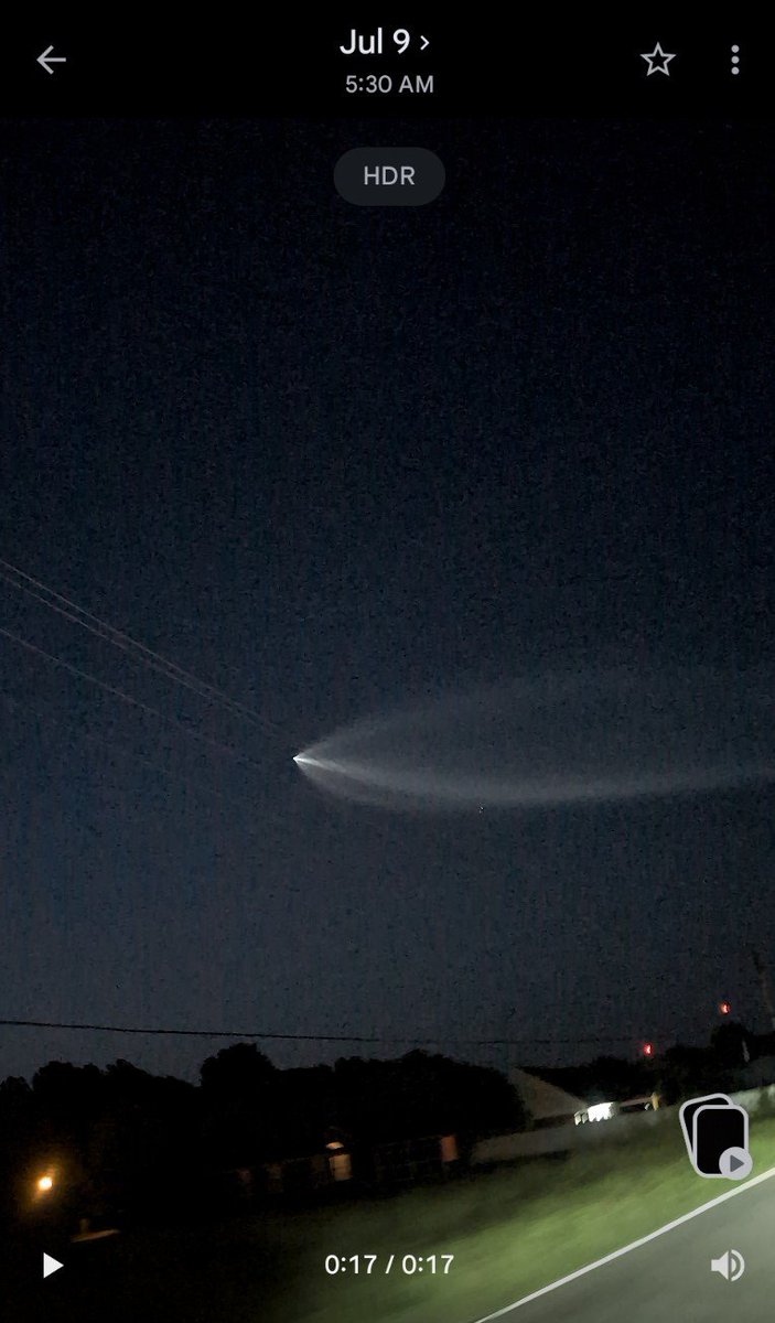 AddyMac615's tweet photo. @SpaceX @Starlink First time seeing one. Had to ask grok what it was. Super cool! https://t.co/7mafFFrSIw