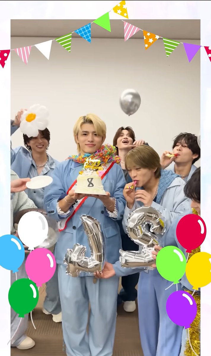st___MELLOW's tweet photo. 主役好きにされ放題でｗｗｗｗ周りがめっちゃ楽しそうに好きにしてるのがかなり素敵な𝐵𝑖𝑟𝑡ℎ𝑑𝑎𝑦- ̗̀ 🎂  ̖́- https://t.co/d6fu8dvvI1
